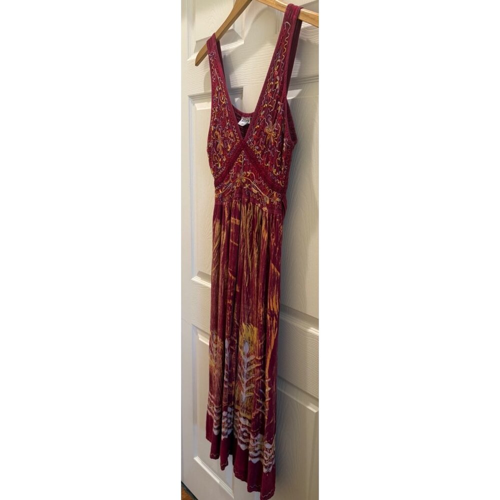 Bohemian Style Shoreline Sleeveless Burgundy & Yellow Embroidered Dress